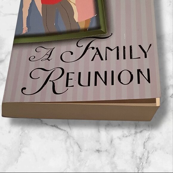 A Family Reunion By Brenda Jackson 2001 - Picture 5 of 9